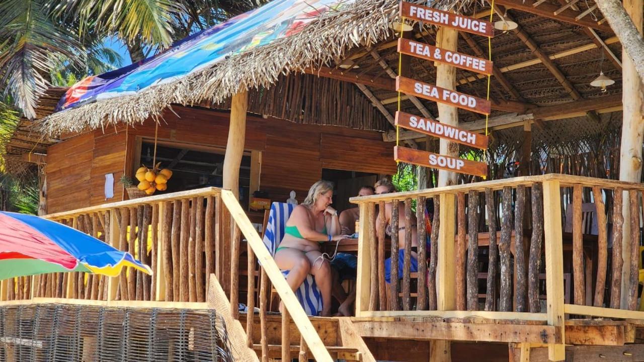 White Lion Paradise Dikwella Batigama Exterior photo
